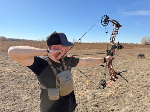 Hoyt Alpha AX-3 33 is a dream to shoot