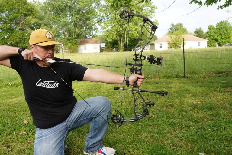 Feature - North American Bow Hunter bowtech alliance 33 review